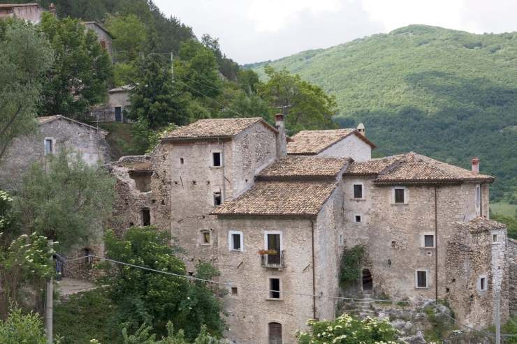 borgo abruzzese