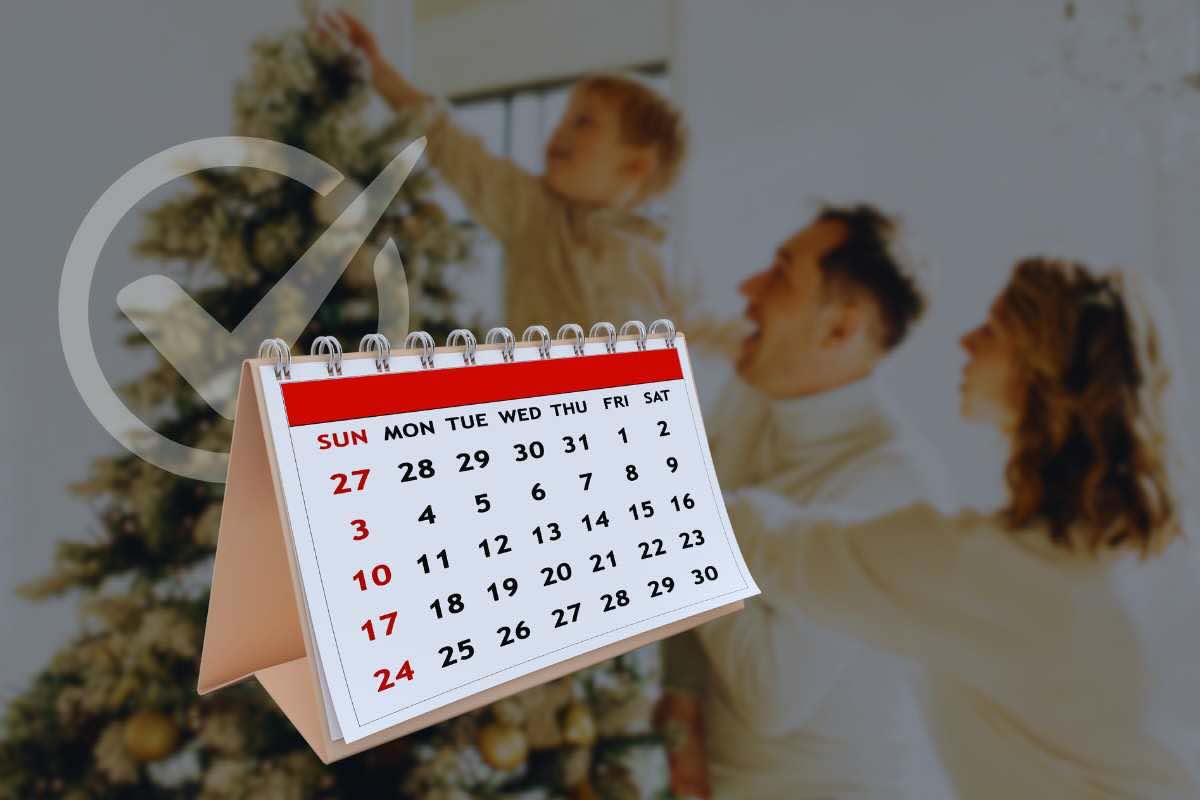 Calendario, addobbare albero di Natale