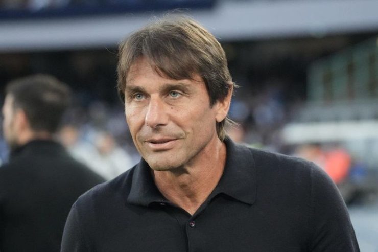 Antonio Conte nel corso di una partita