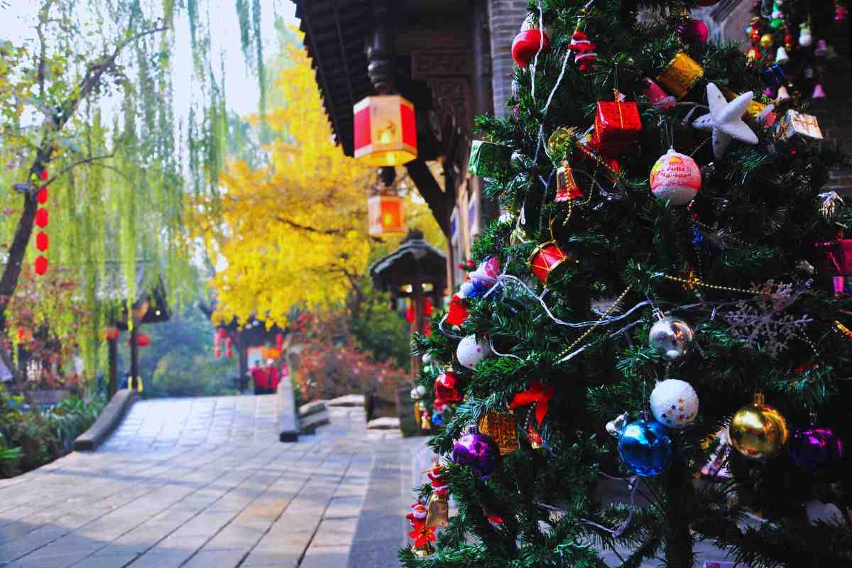 un albero di natale in cina