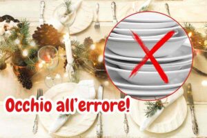 piatti e tavola natale