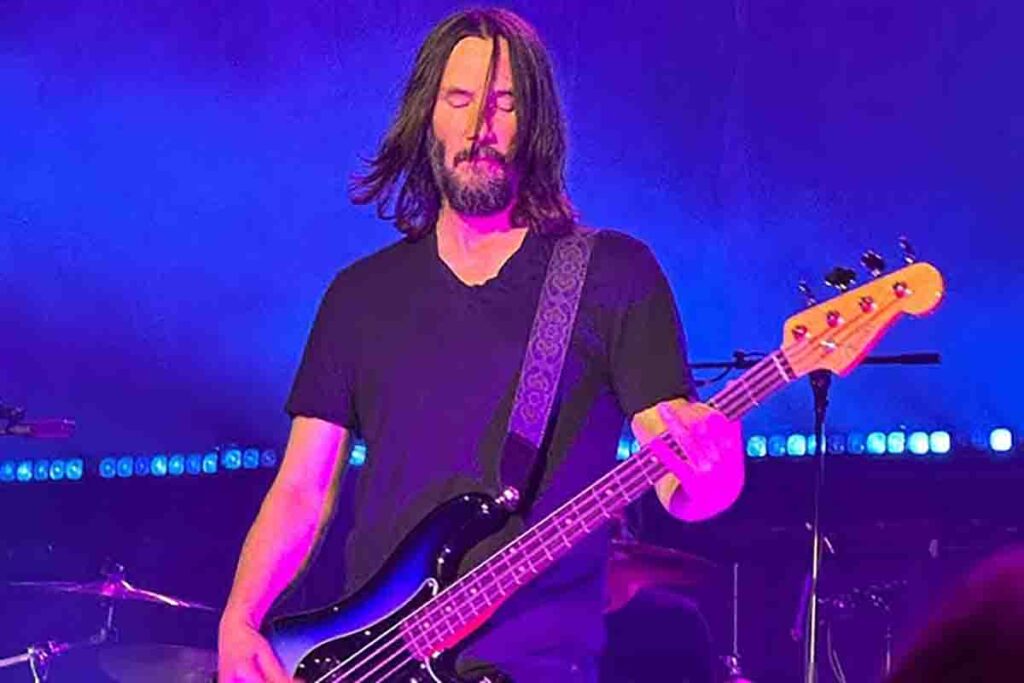 Keanu Reeves Dogstar