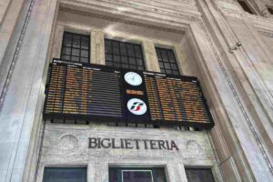 Tabellone stazione