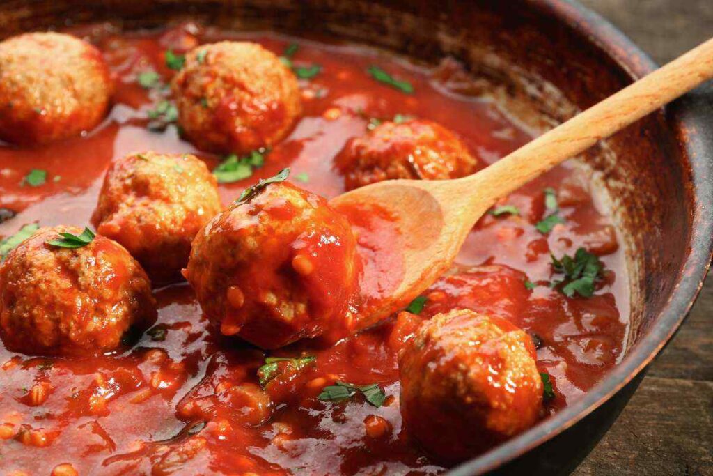sugo con polpettine