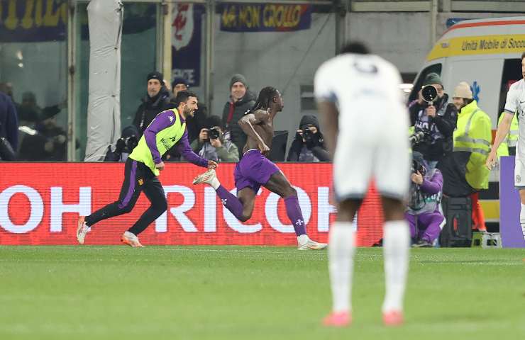 Calciatori durante una partita tra Fiorentina-Inter