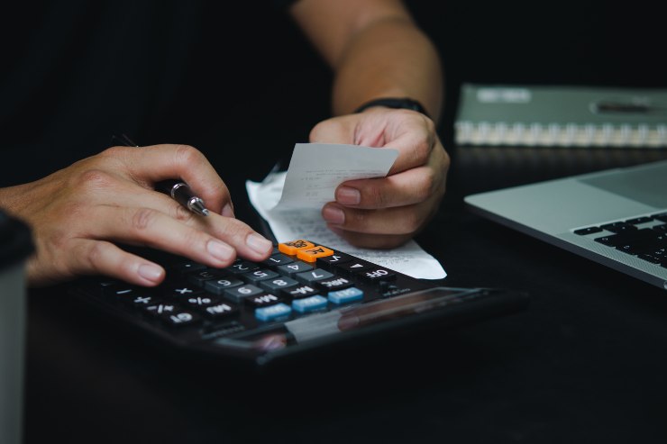 Calcolatrice sulla scrivania