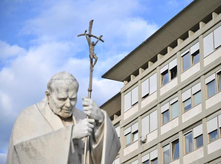 L'esterno dell'ospedale Gemelli