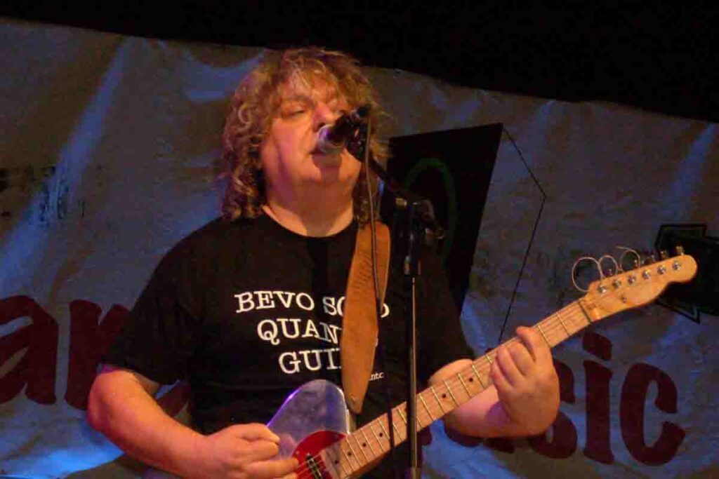 Dandy Bestia, chitarrista degli Skiantos