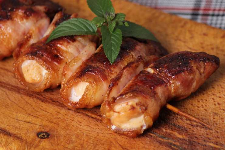 Tuncenelle cotte su tagliere