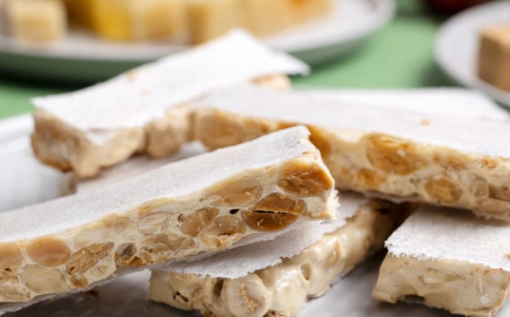 Torroncini con glassa bianca