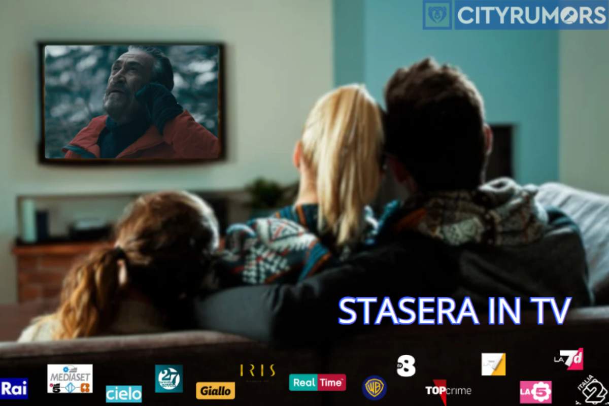 persone che guardano la tv