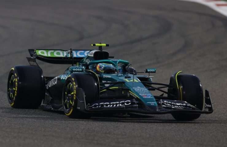 Aston Martin F1 in pista