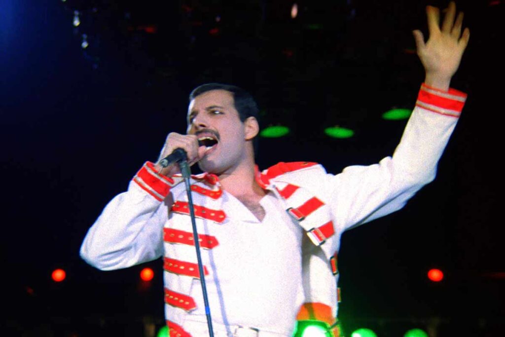 Queen, Freddy Mercury