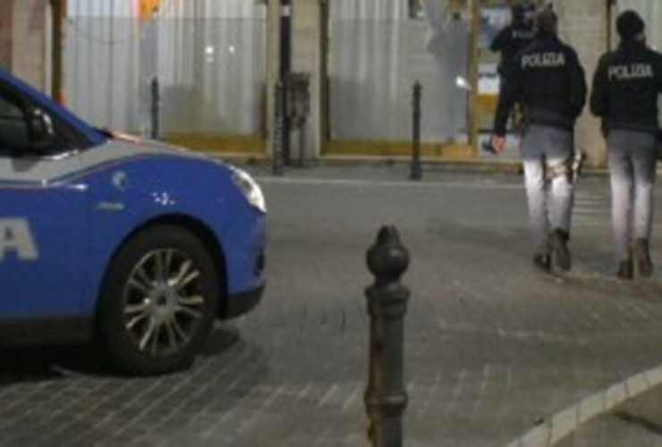 Led indagini della Polizia