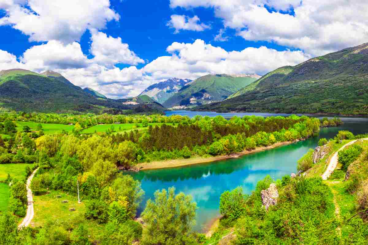 Lago di Scanno per un weekend romantico in Abruzzo