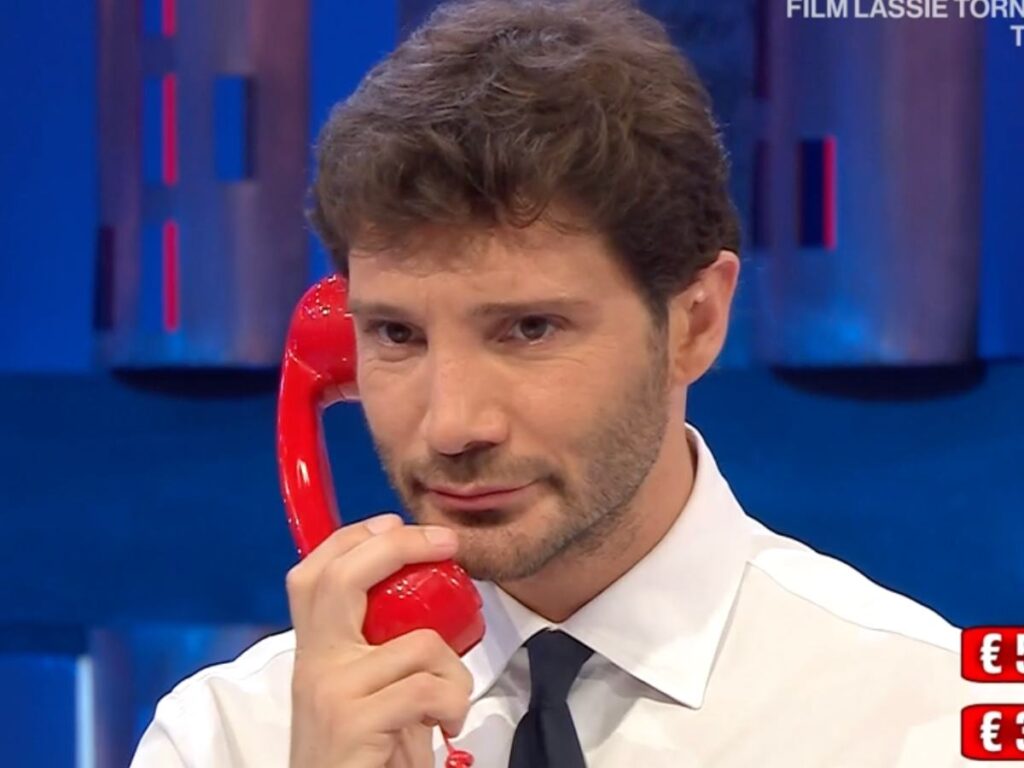 stefano de martino affari tuoi