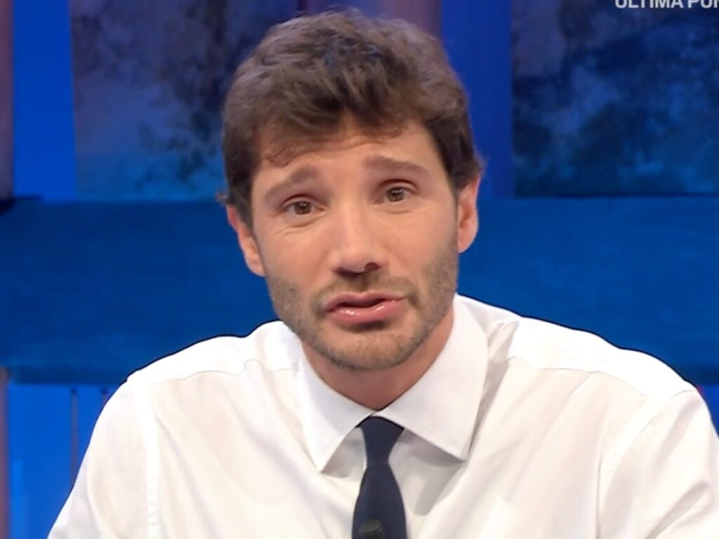 stefano de martino in primo piano