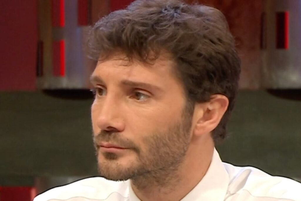 stefano de martino ad affari tuoi