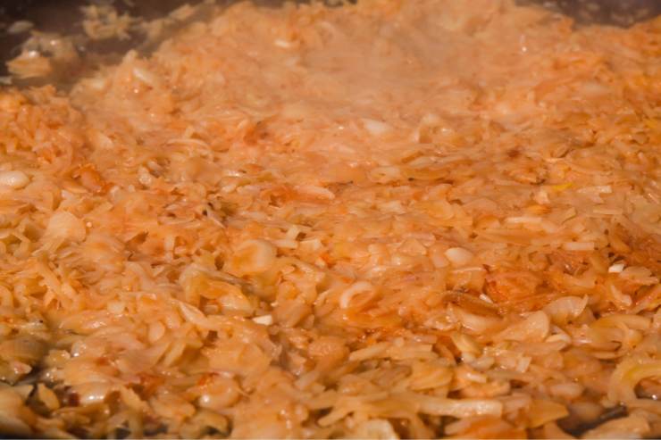 cipolle cotte con pomodoro