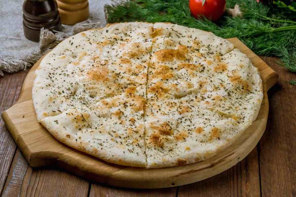 focaccia su tagliere