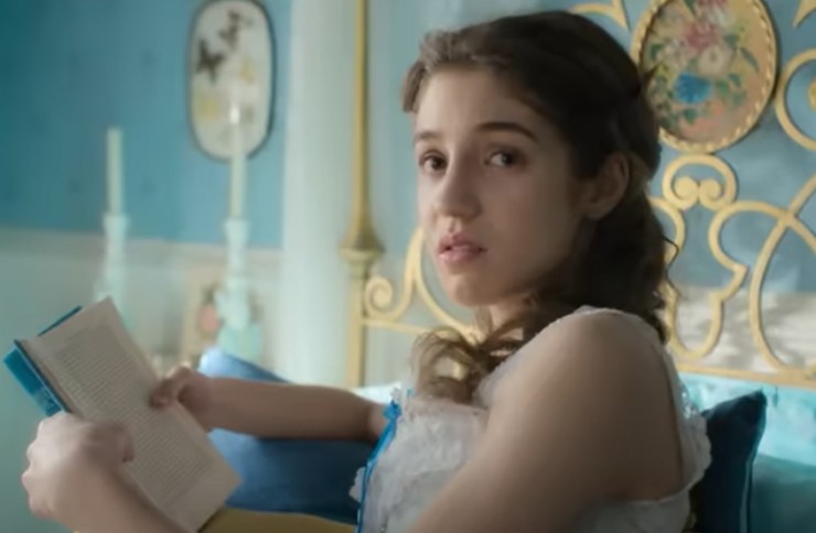 una scena della serie netflix manuale per signorine