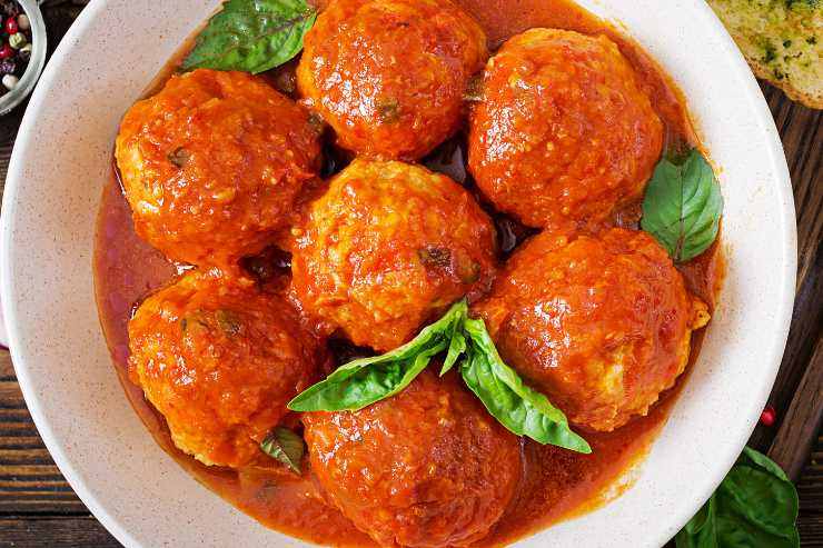 Plpette con sugo di pomodoro