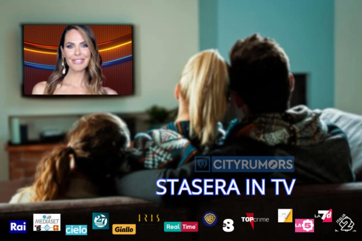 famiglia che guarda la tv