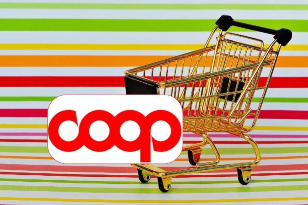 carrello della spesa su sfondo colorato e logo della Coop
