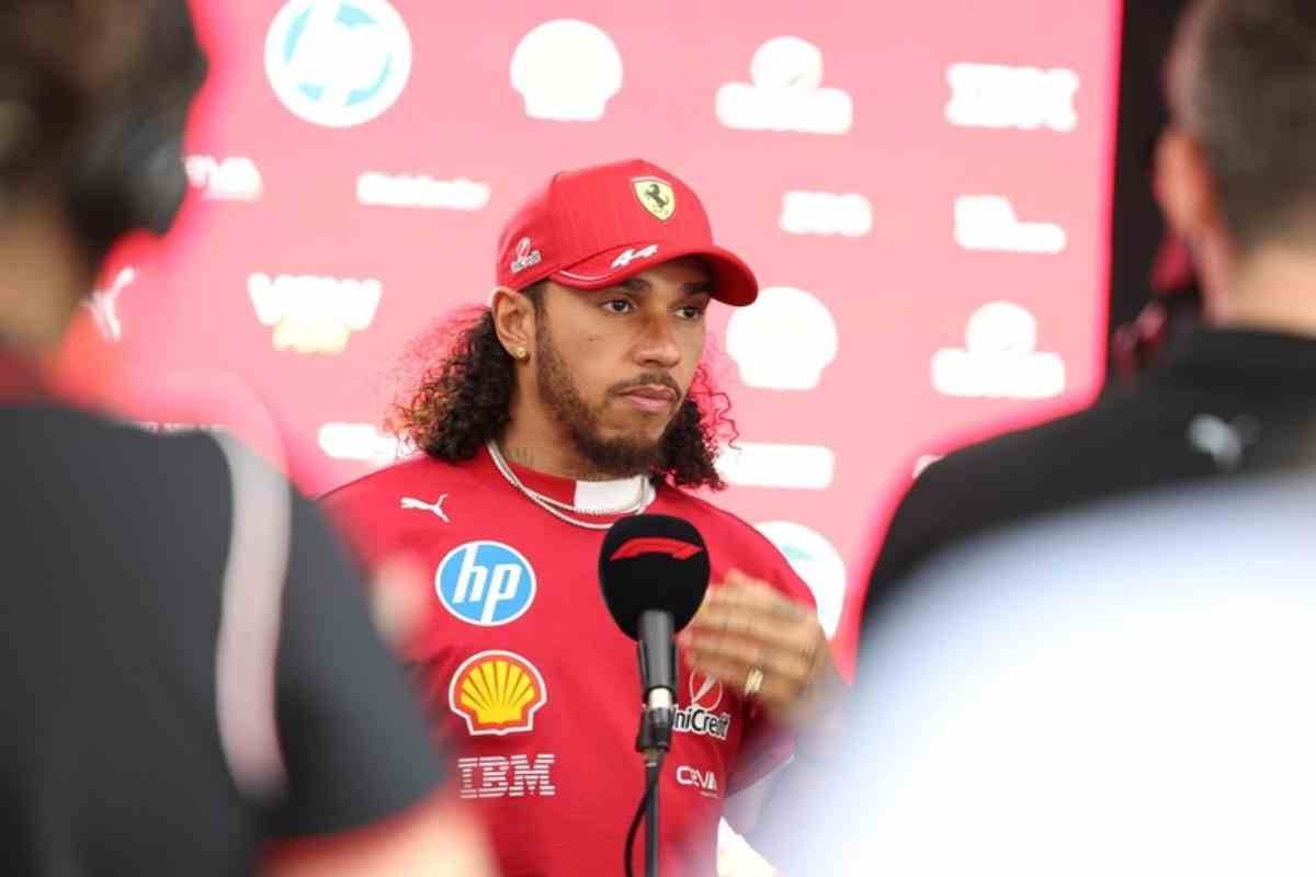 Lewis Hamilton in conferenza