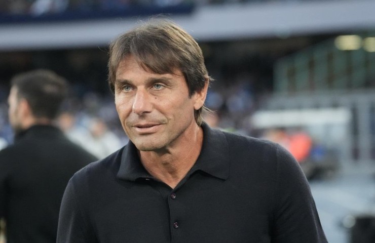 Antonio Conte in primo piano