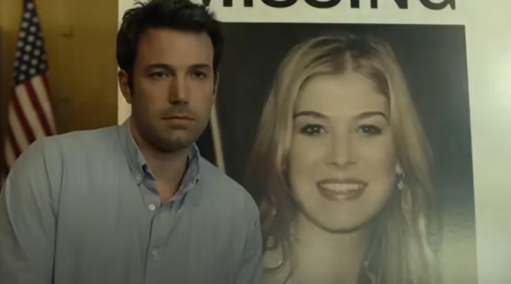 bel affleck in una scena de l'amore bugiardo