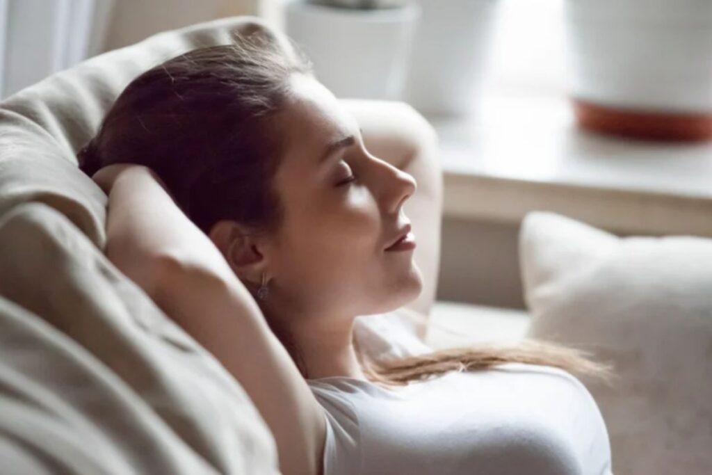 donna che si rilassa