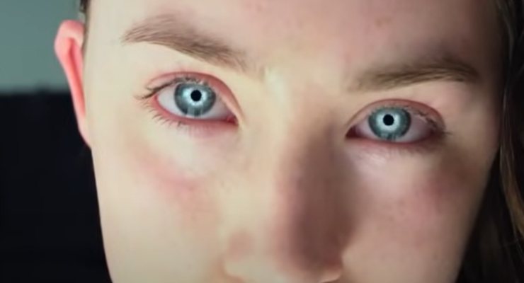 una scena di the host