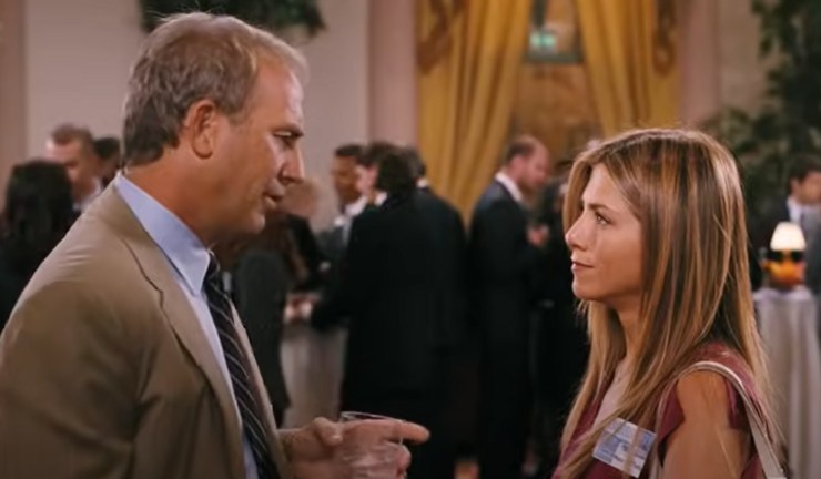 kevin costner e jennifer aniston in vizi di famiglia
