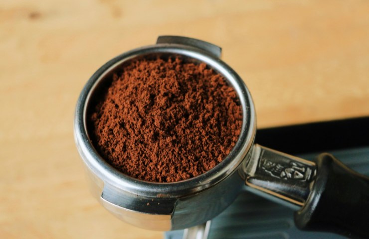 Del caffè macinato in polvere