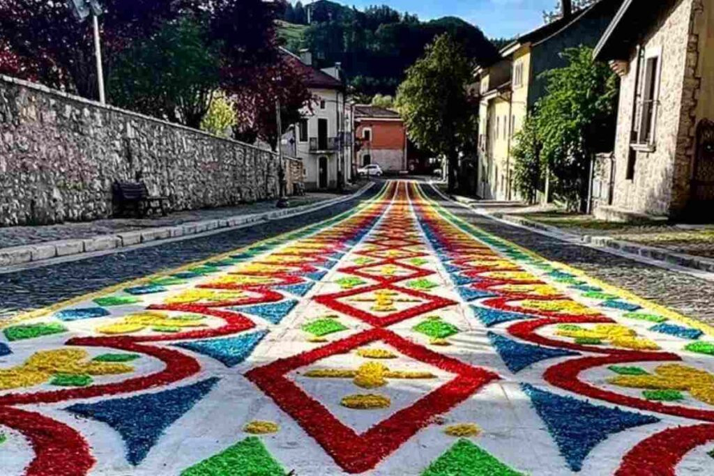 Infiorata del Corpus Domini a Pescasseroli