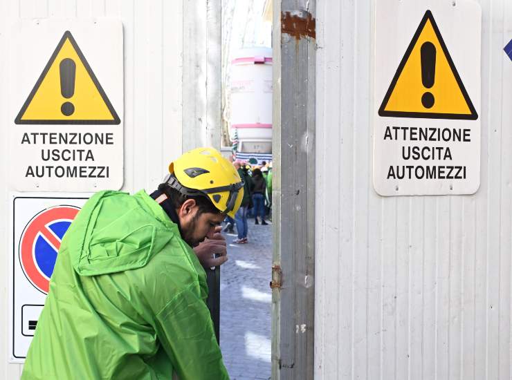 Un lavoratore in azione