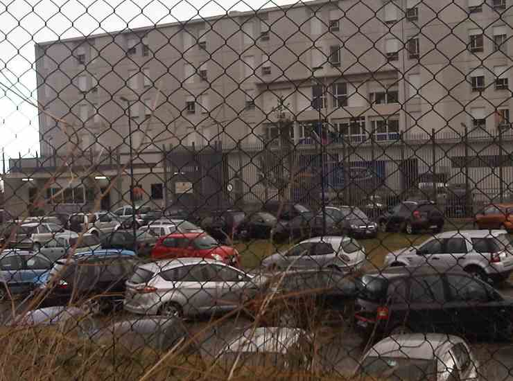 Il carcere di Teramo dall'esterno