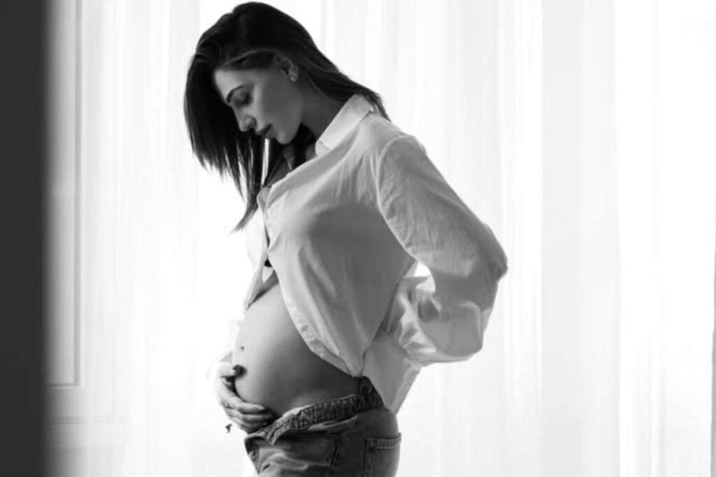 anna tatangelo incinta