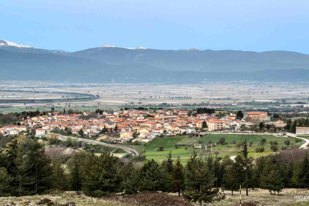 un paesino visto dall'alto