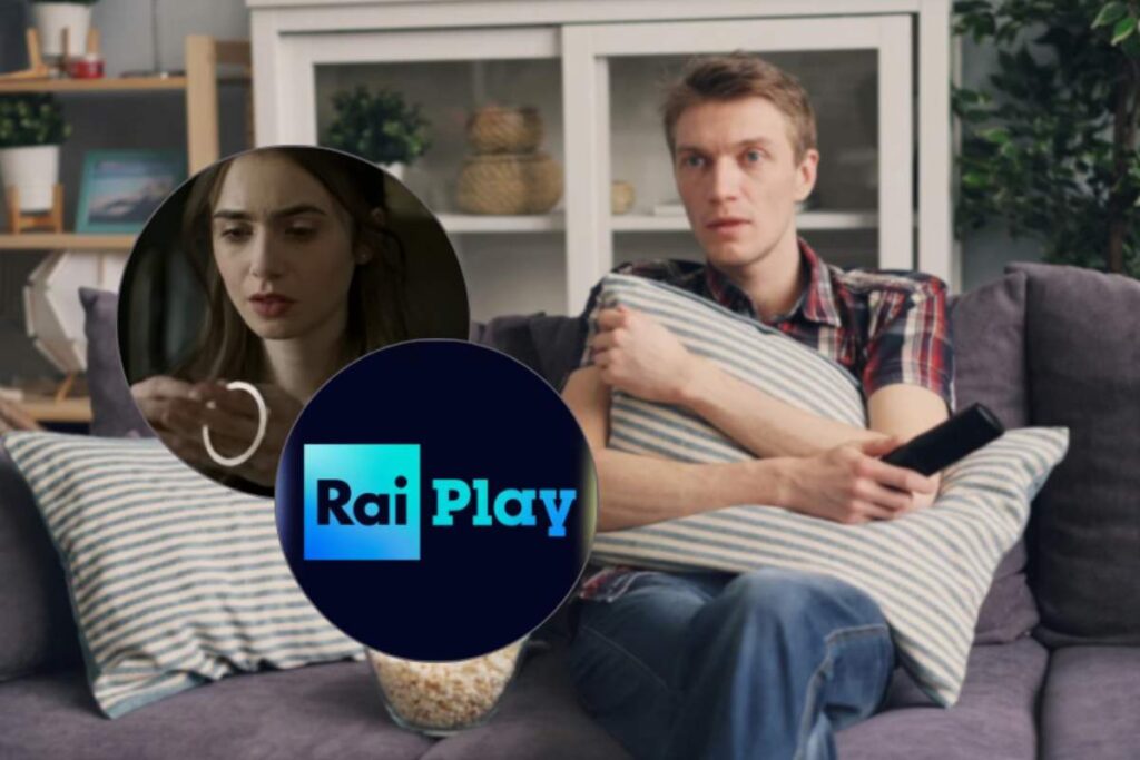 ragazzo sul divano guarda tv e logo raiplay