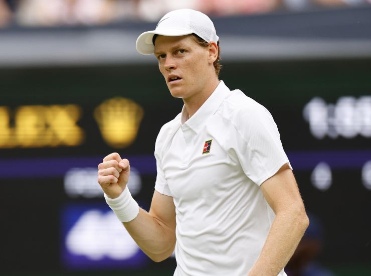 Sinner impegnato a Wimbledon