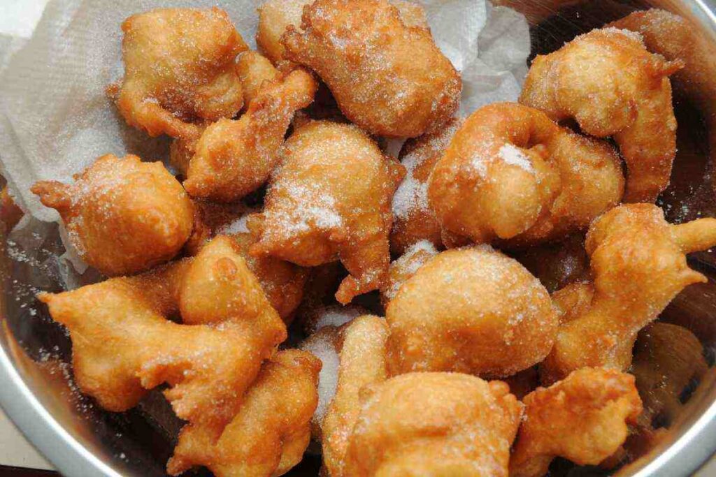 sgaiozzi abruzzesi con zucchero