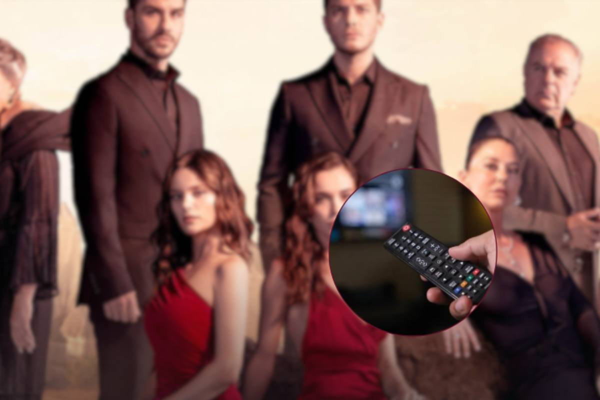 locandina de la notte nel cuore e mano con telecomando