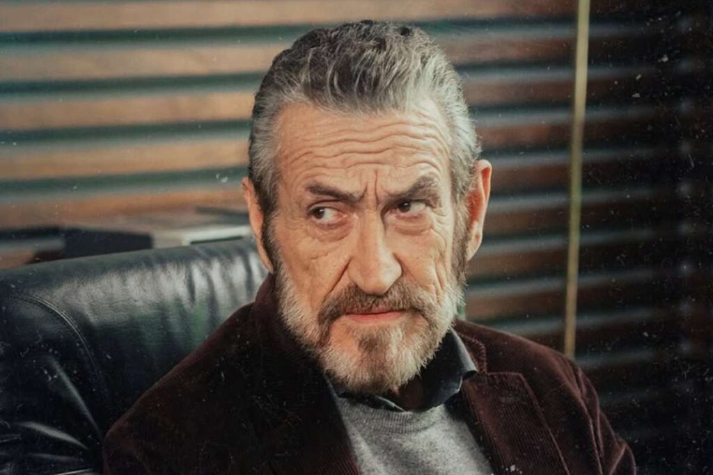 marco giallini in rocco schiavone