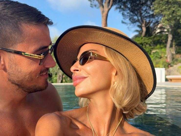 sabrina ghio insieme a suo marito sui social