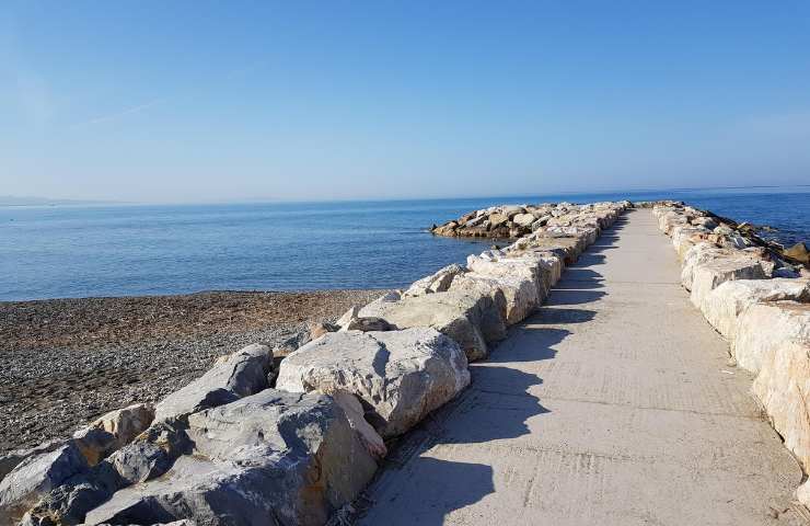 Bel tempo in spiaggia e sul lungomare