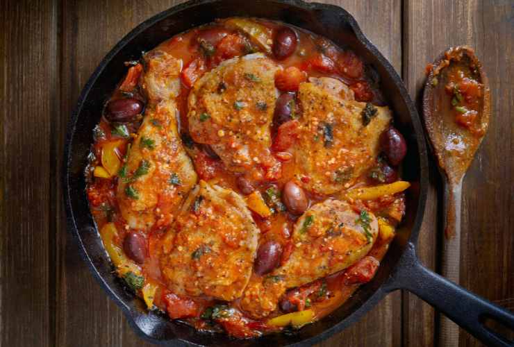 coniglio alla cacciatora in padella