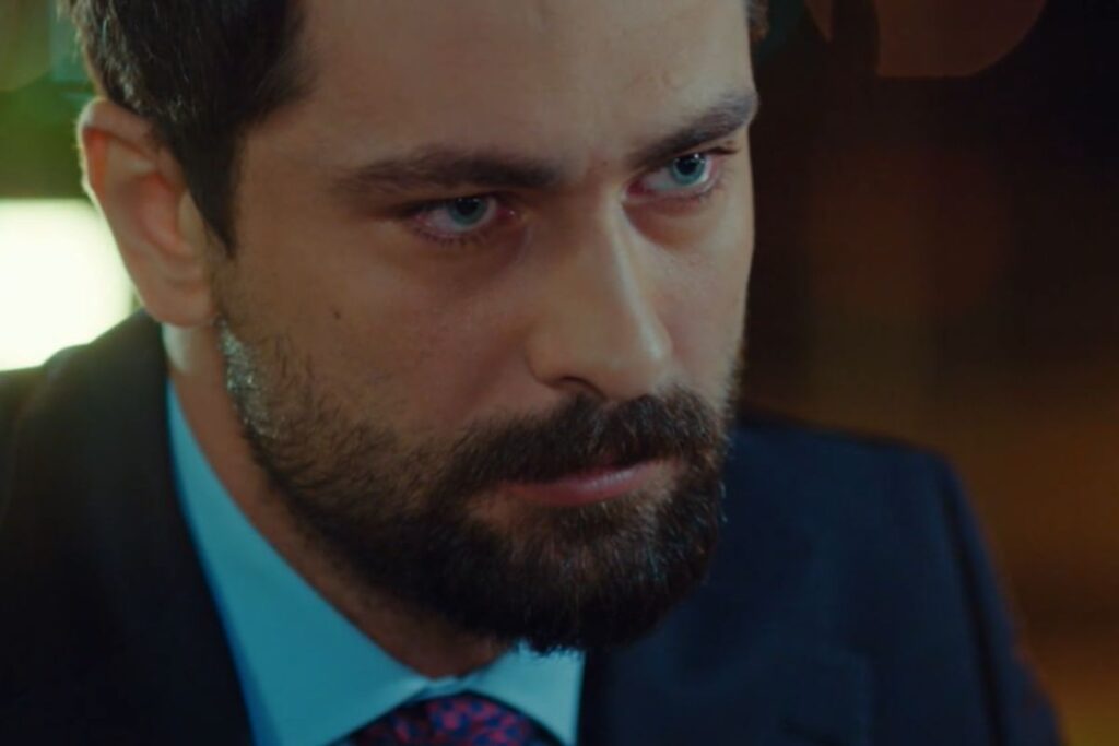 una scena di forbidden fruit