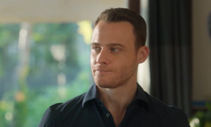 ates in una scena di if you love